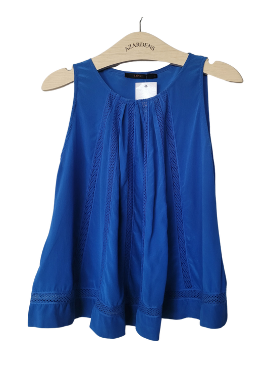 Blusa Azul com renda - Animale